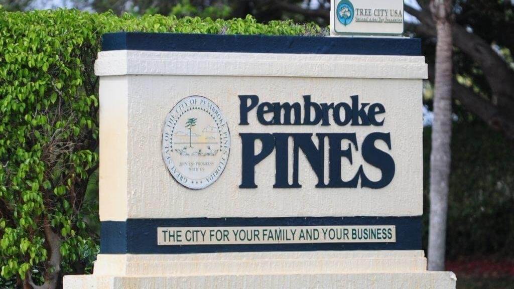 Pembroke Pines City Sign